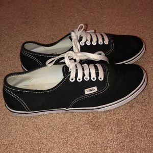 women’s vans size 8.5